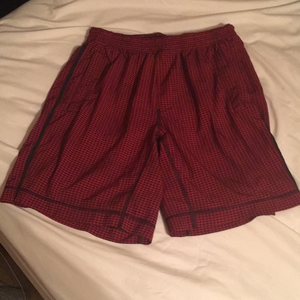 Lululemon pacebreaker Shorts